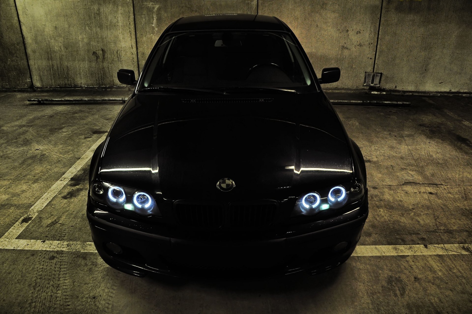 bmw e46 m3 auto bmw tuning schwarz scheinwerfer parkplatz pkw transport kraftfahrzeuge