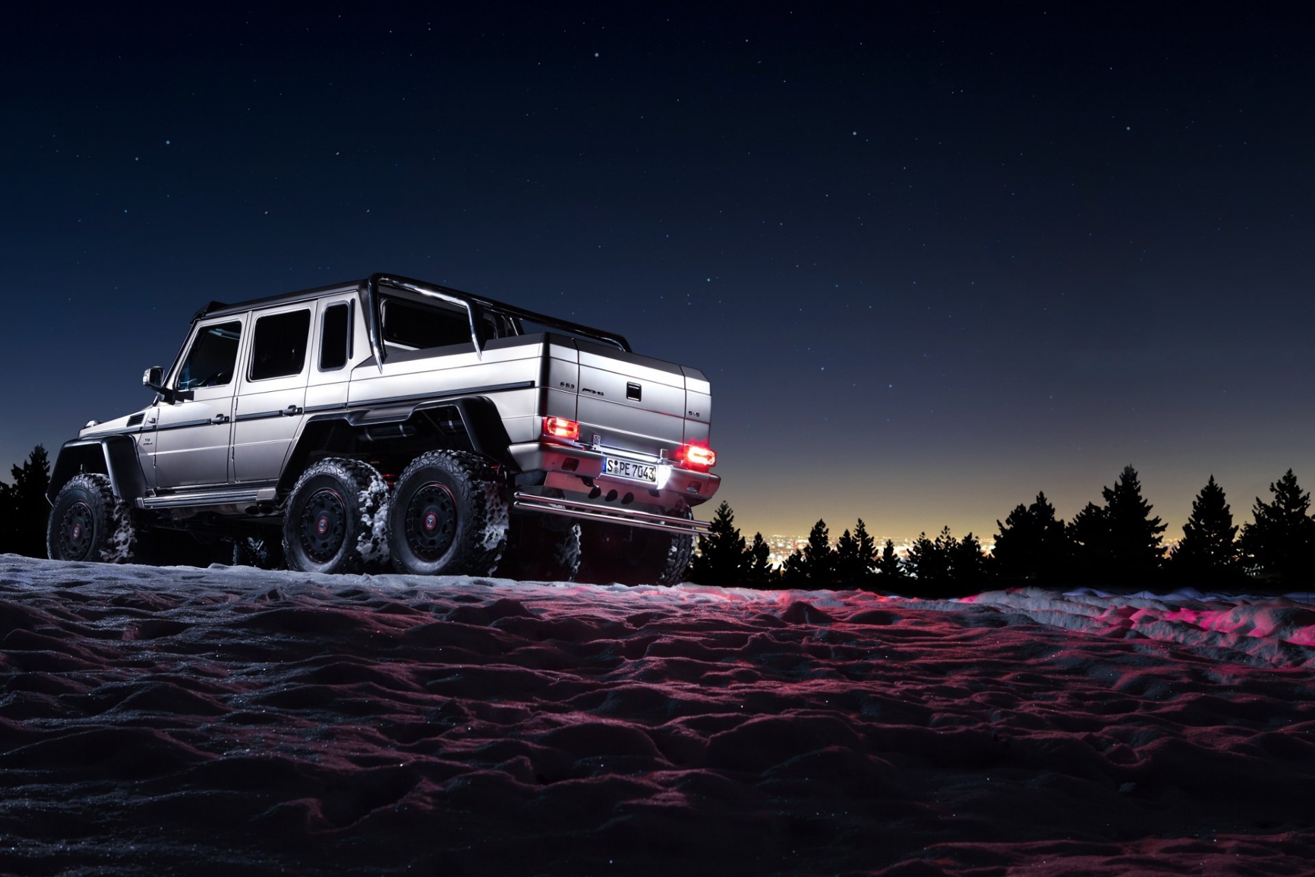 mercedes-benz g63 6x6 amg neige soleil fond obscurité nuit