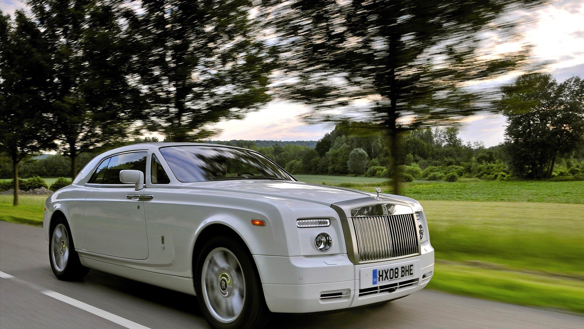 rolls-royce rolls royce limousine supe scheinwerfer kühlergrill emblem