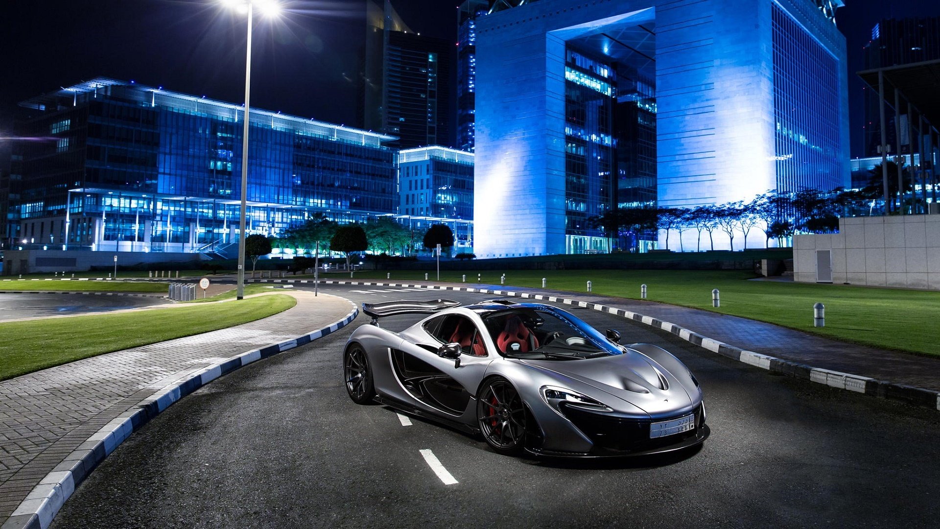 mclaren p1 argento supercar hypercar