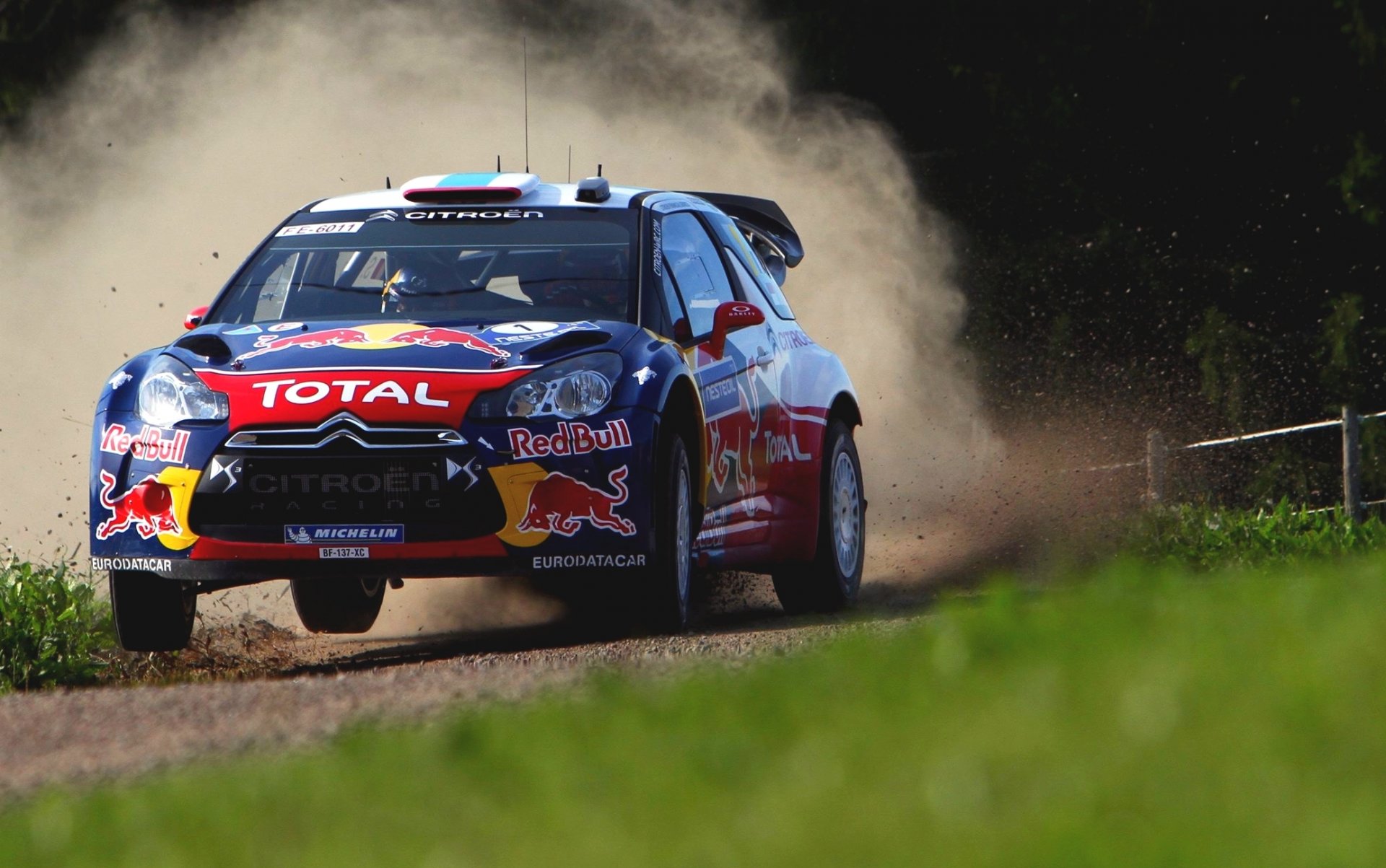 citroen ds3 rally wrc rally auto s. loeb d. elena citroen gara sport auto velocità skid anteriore