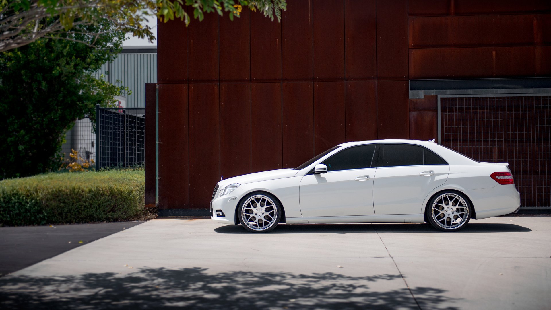 mercedes clase e e550 blanco mercedes perfil