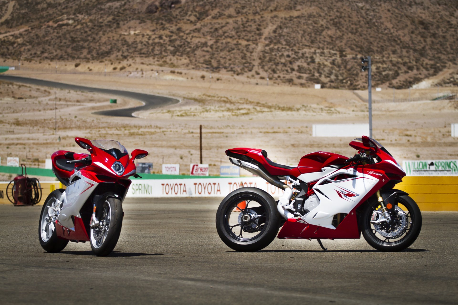 mv agusta f4 red mv augusta motorcycles sand track