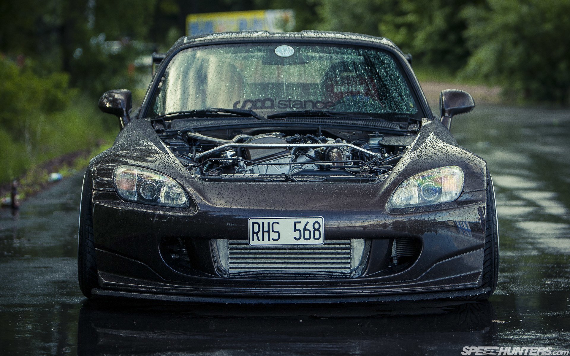 honda s2000 engine drops rain