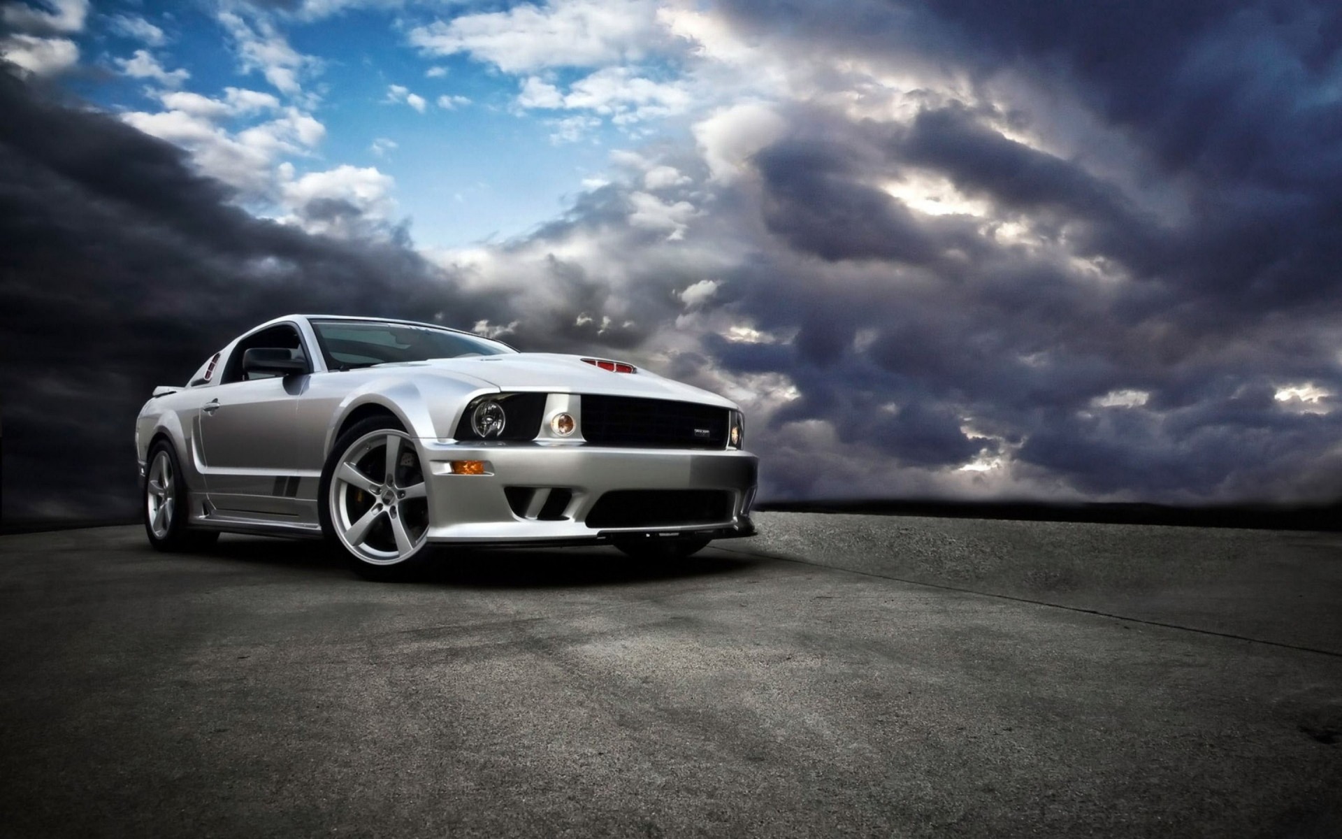 ford saleen mustang voiture sur mesure rapide argent voiture de muscle