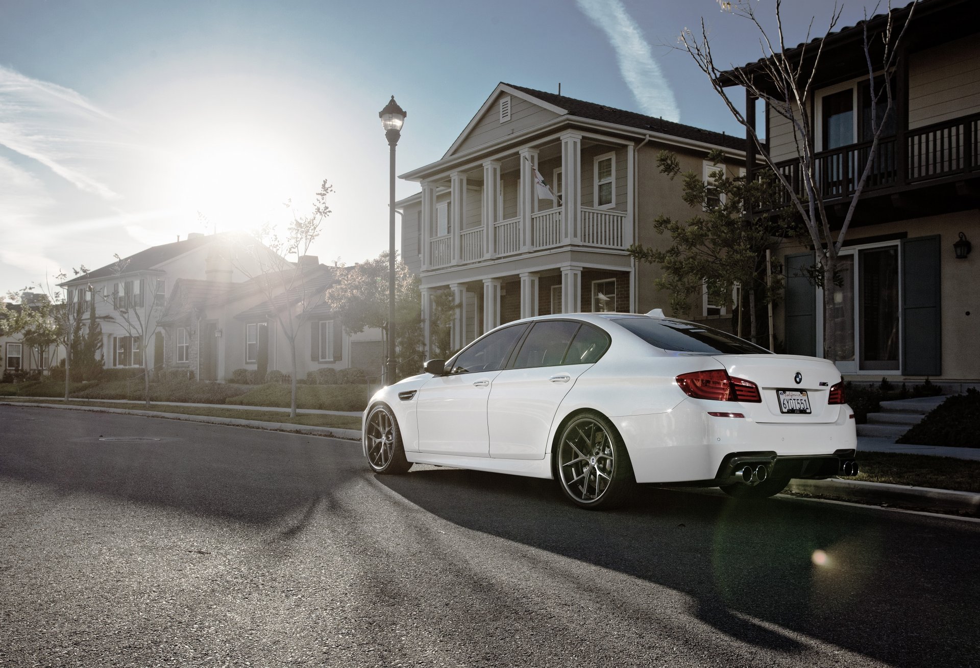 bmw m5 f10 blanco bmw sombra resplandor sol cielo