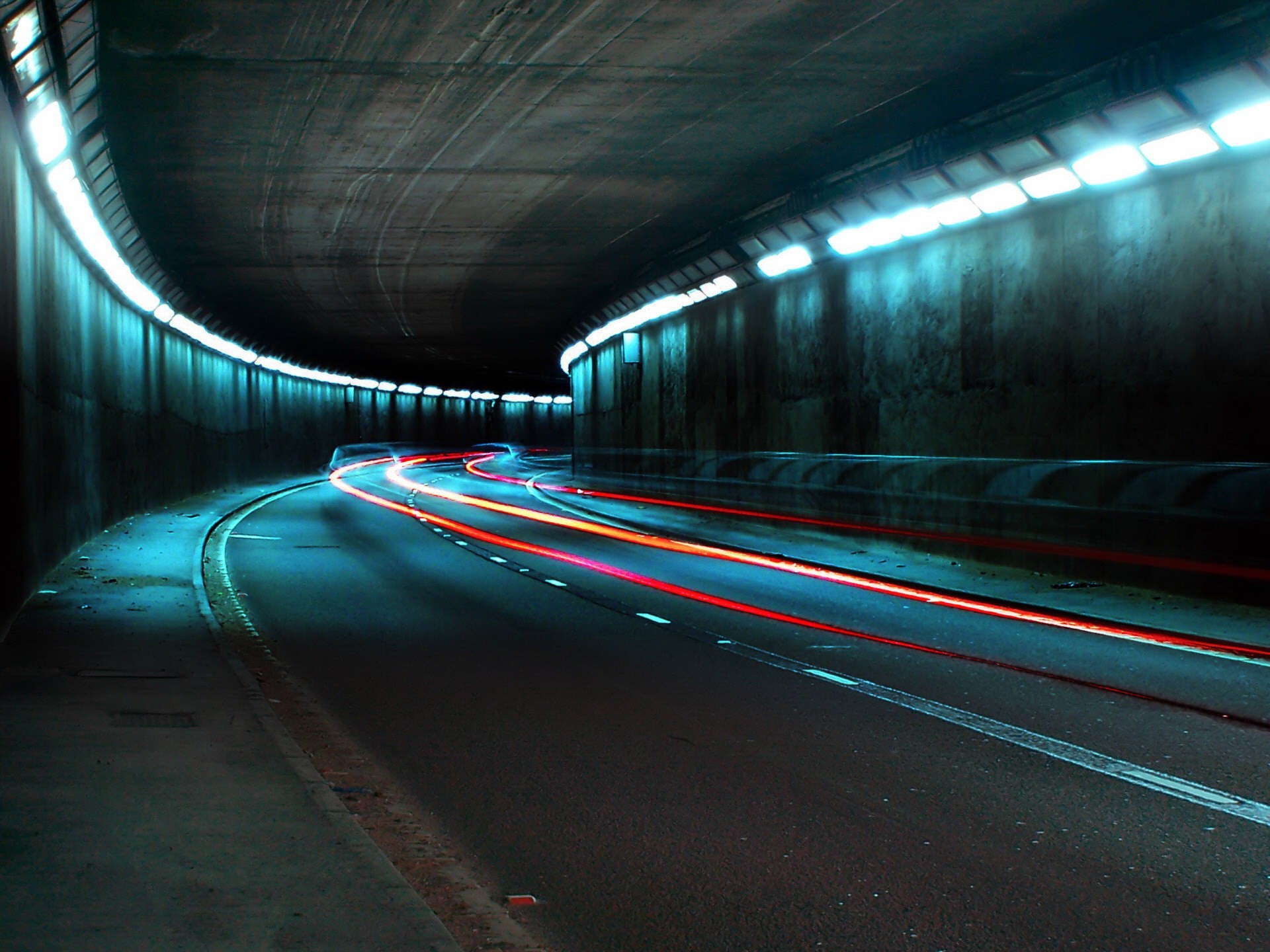 tunnel lumières route