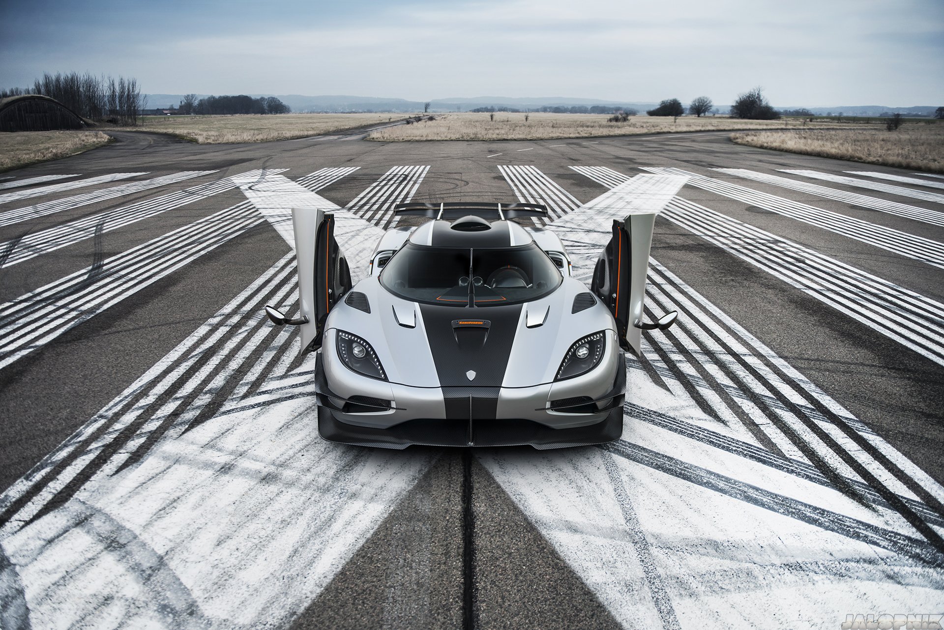 koenigsegg one supercar