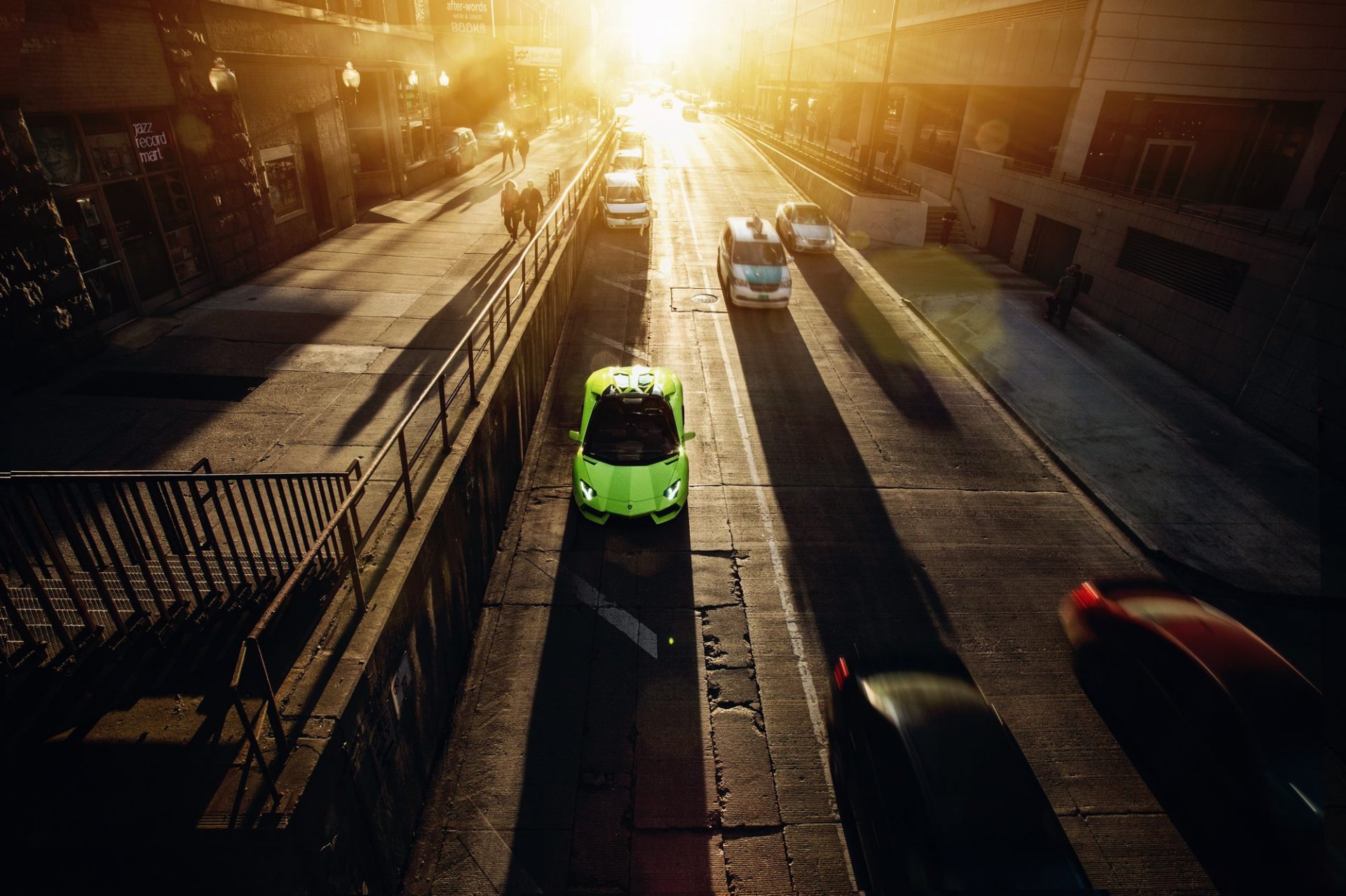 lamborghini aventador lp700-4 roadster green supercar city downtown chicago sunset