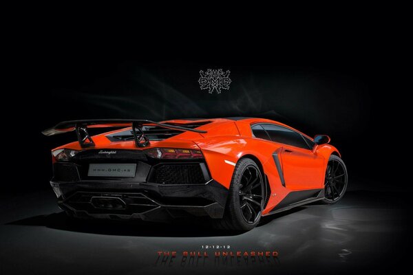 LAmborghini. Beautiful photo of the car. A sports car. Cool car. races