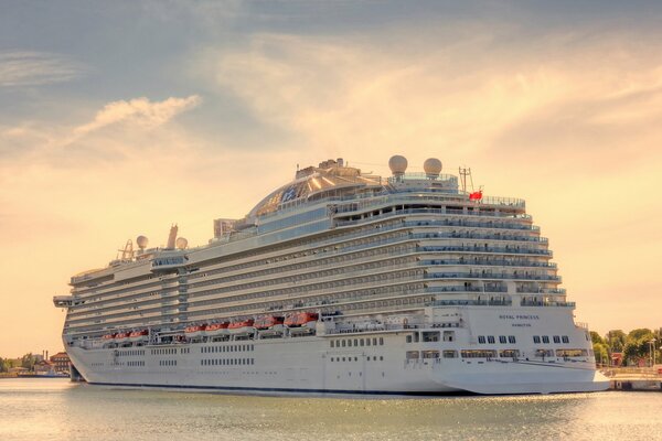 Nave da crociera royal Princess 