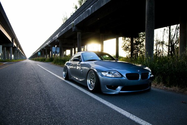 Z4 on the highway at dusk