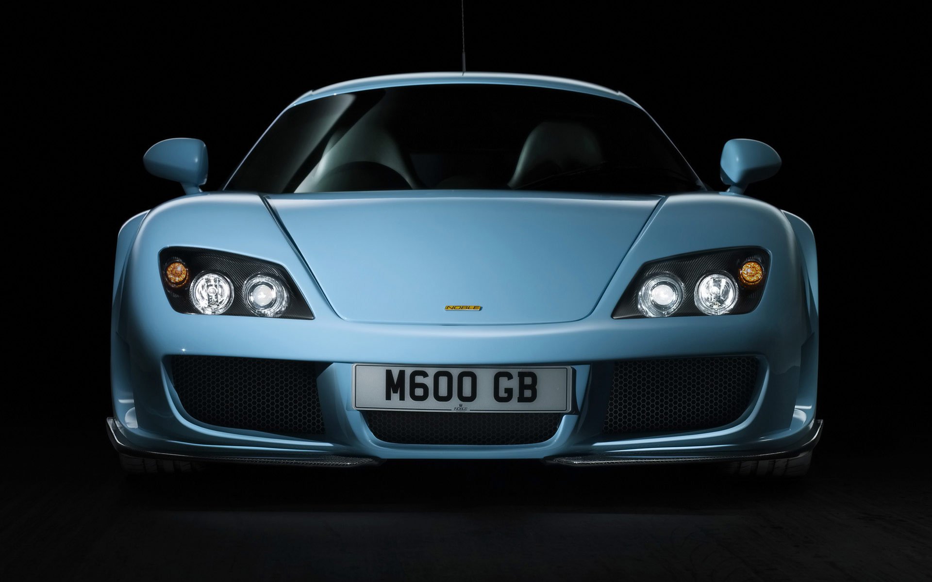 noble m600 blue front