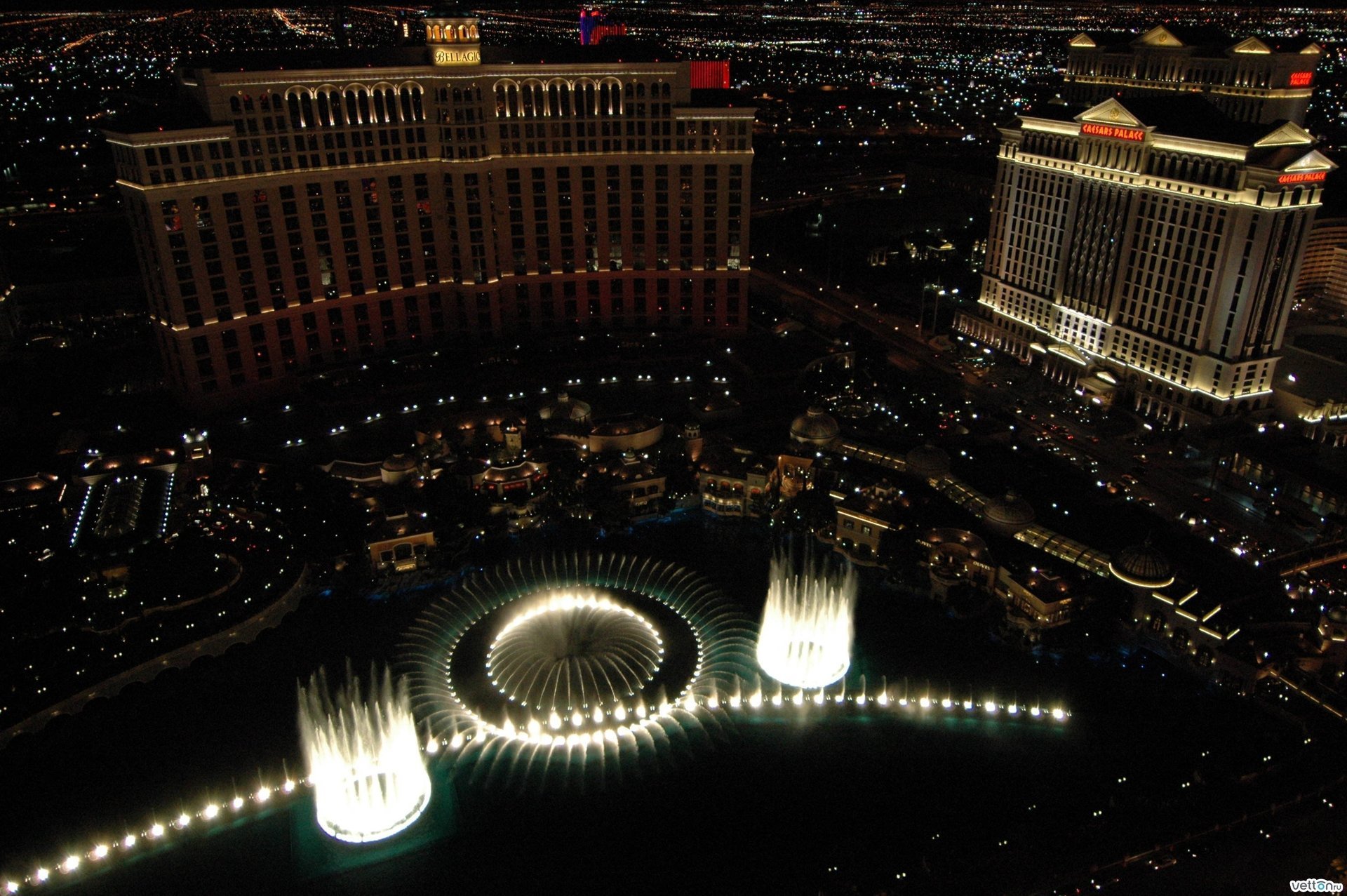 las vegas notte casinò luci fontane edifici acqua luce città luci della città