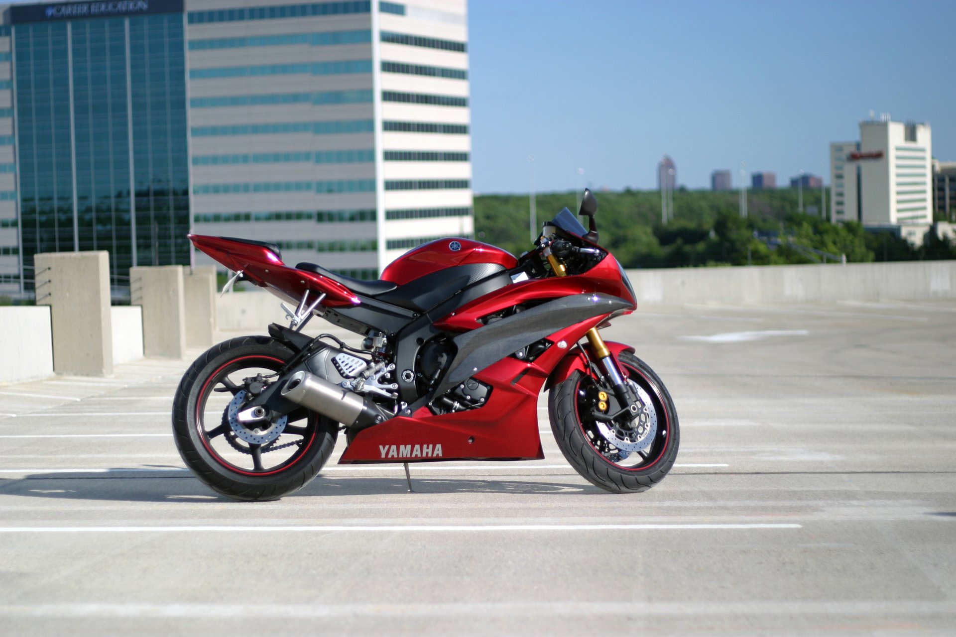 yamaha yzf-r6 bicycle red yamaha p6 red motorcycle parking roof building