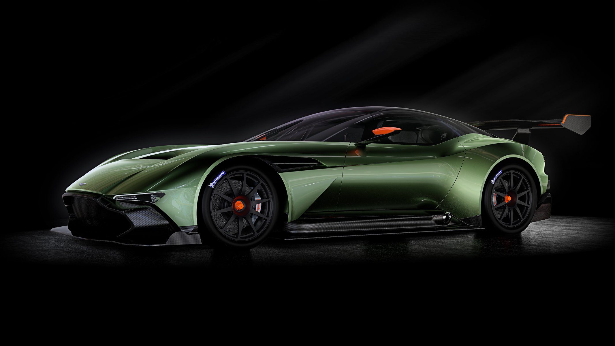 2015 aston martin volcán aston martin verde