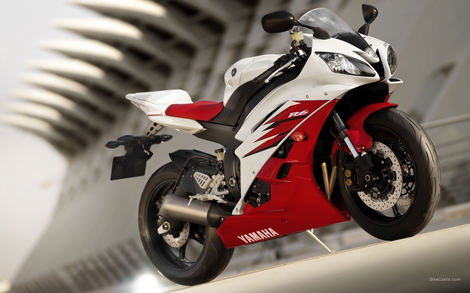 yamaha yzf-r6 2009 sportbike blanc rouge moto moto r6 motobike salut-tech dirt bike mototransport