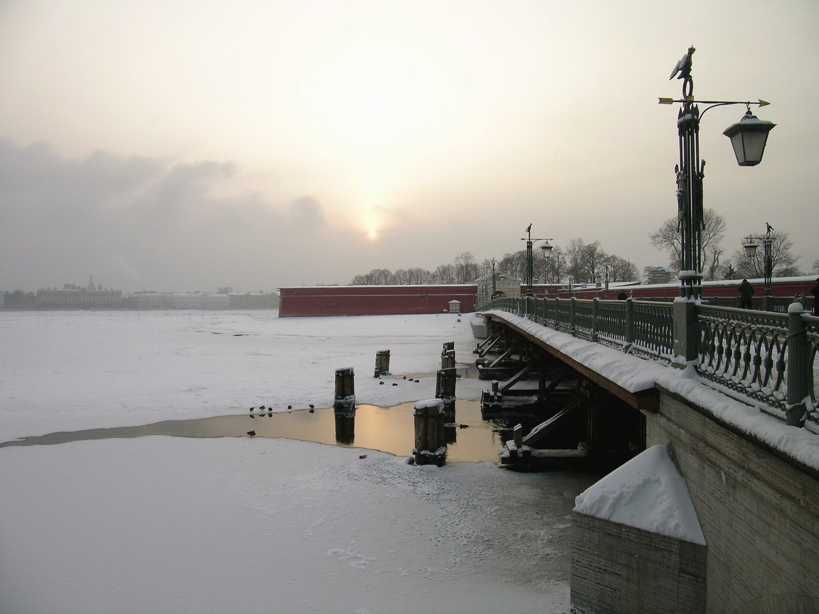 winter peter st. petersburg schnee brücke