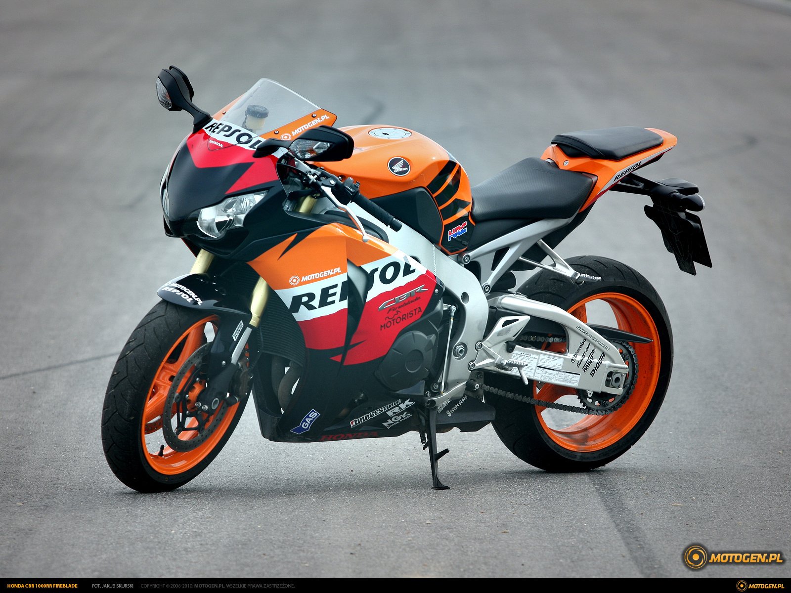 honda cbr1000 fireblade repsol honda fireblade sport bike motorcycle moto motorbike hi-tech bike motor transport