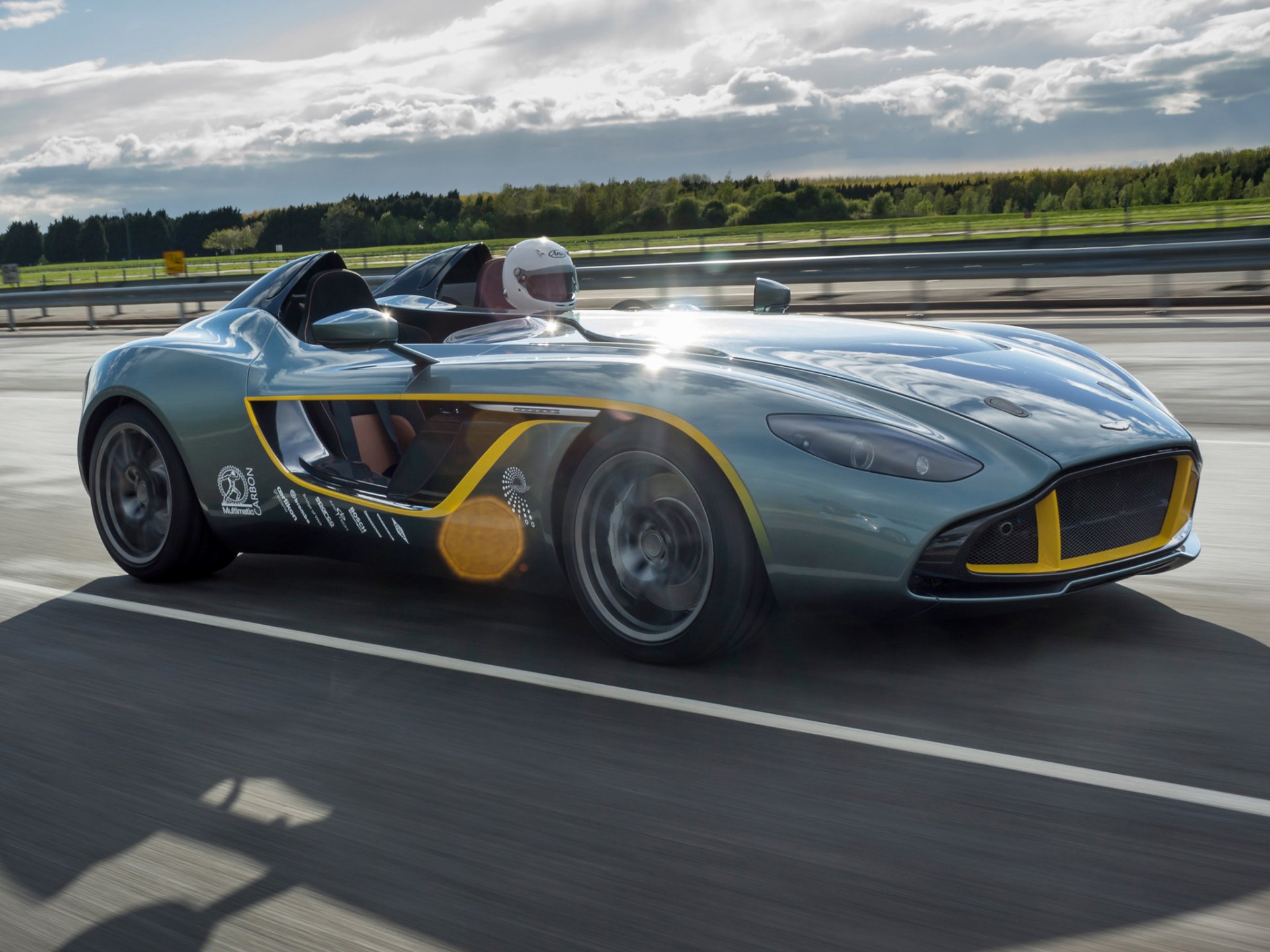 aston martin cc100 speedster concept samochód prędkość droga