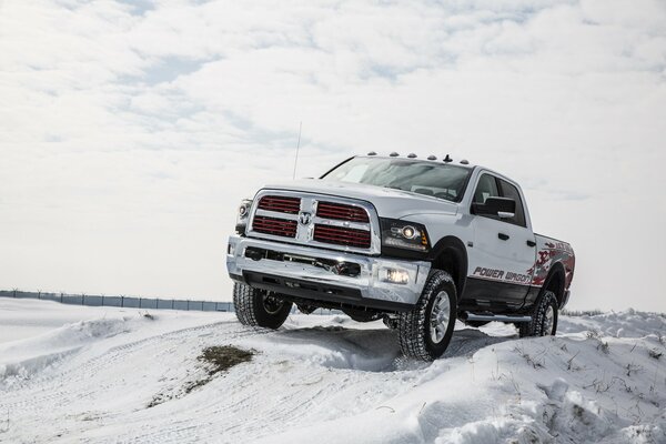 Powerful SUV overcomes obstacles