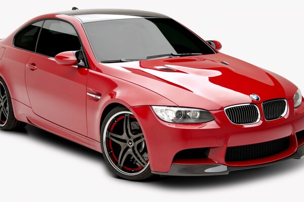 Voiture bmv couleur rouge sur fond blanc