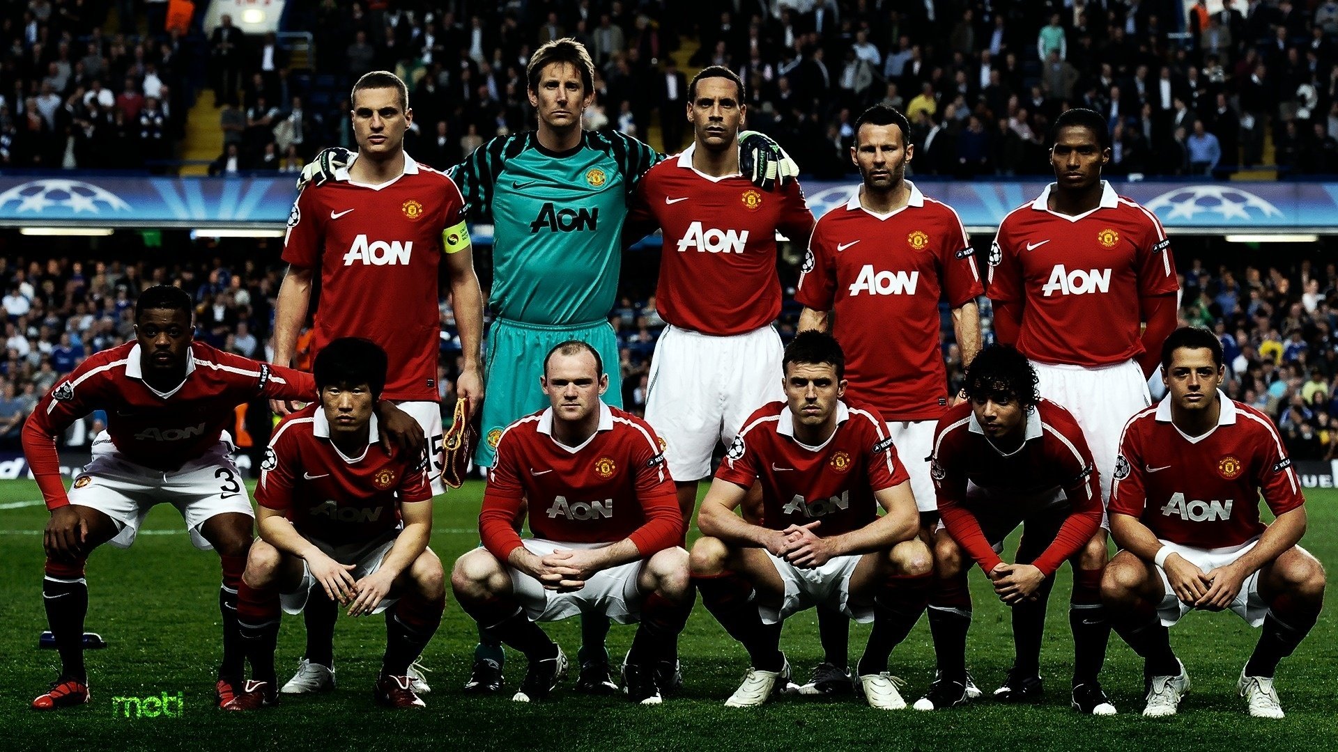 foto collettiva champions league manchester united squadra old trafford giocatori campo foto sport stadio squadra giocatori di calcio prato champions league uomini calcio