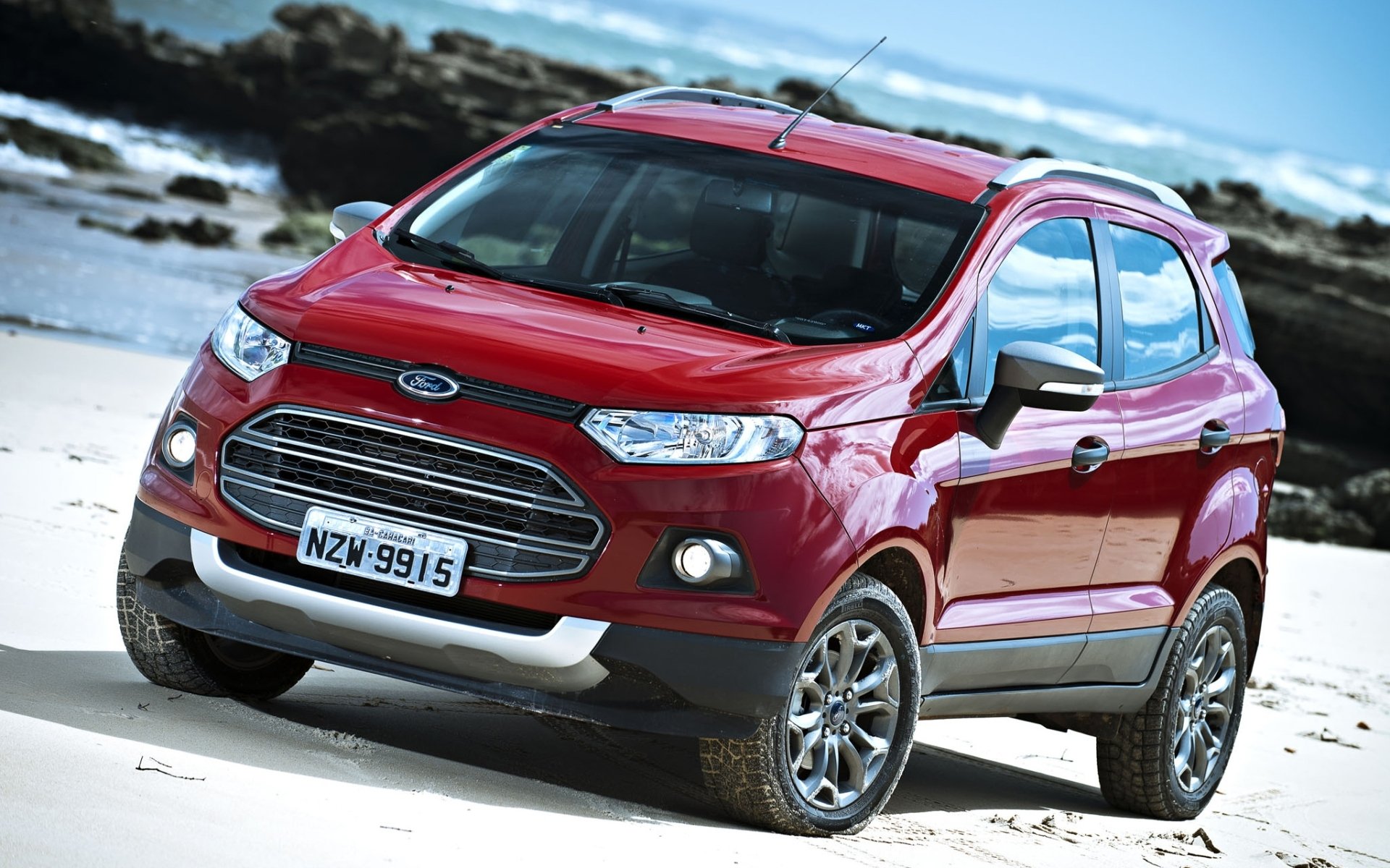 ford ecosport freestyle ekosport fristail crossover jeep front red beach