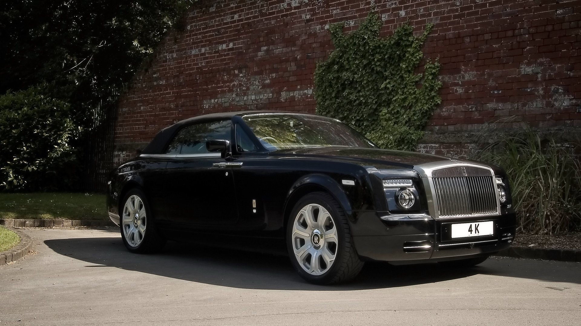 rolls-royce coche gris negro fantasma