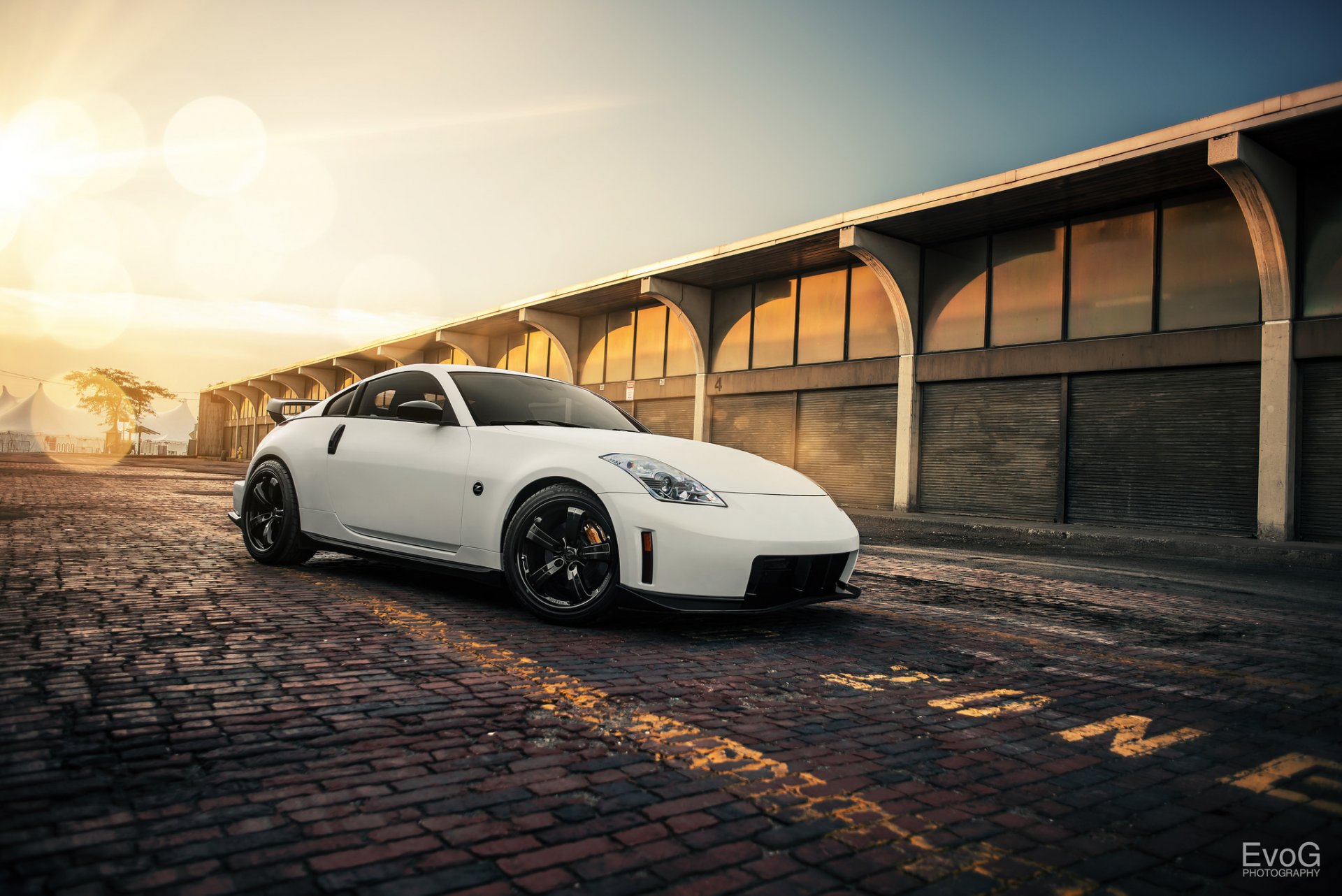 nissan 350z nismo белый evano gucciardo