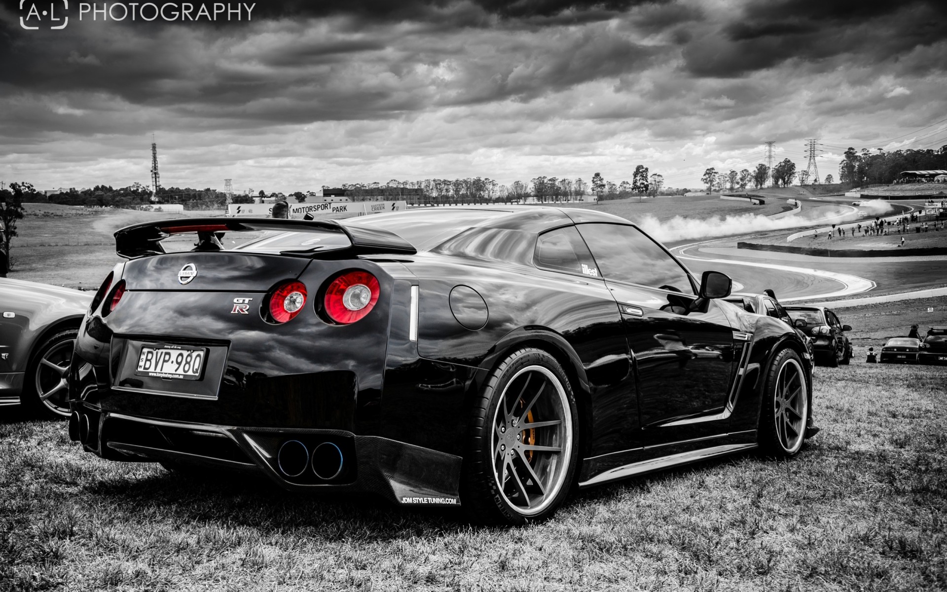 r35 nissan skyline schwarz / weiß schwarz nissan gt-r