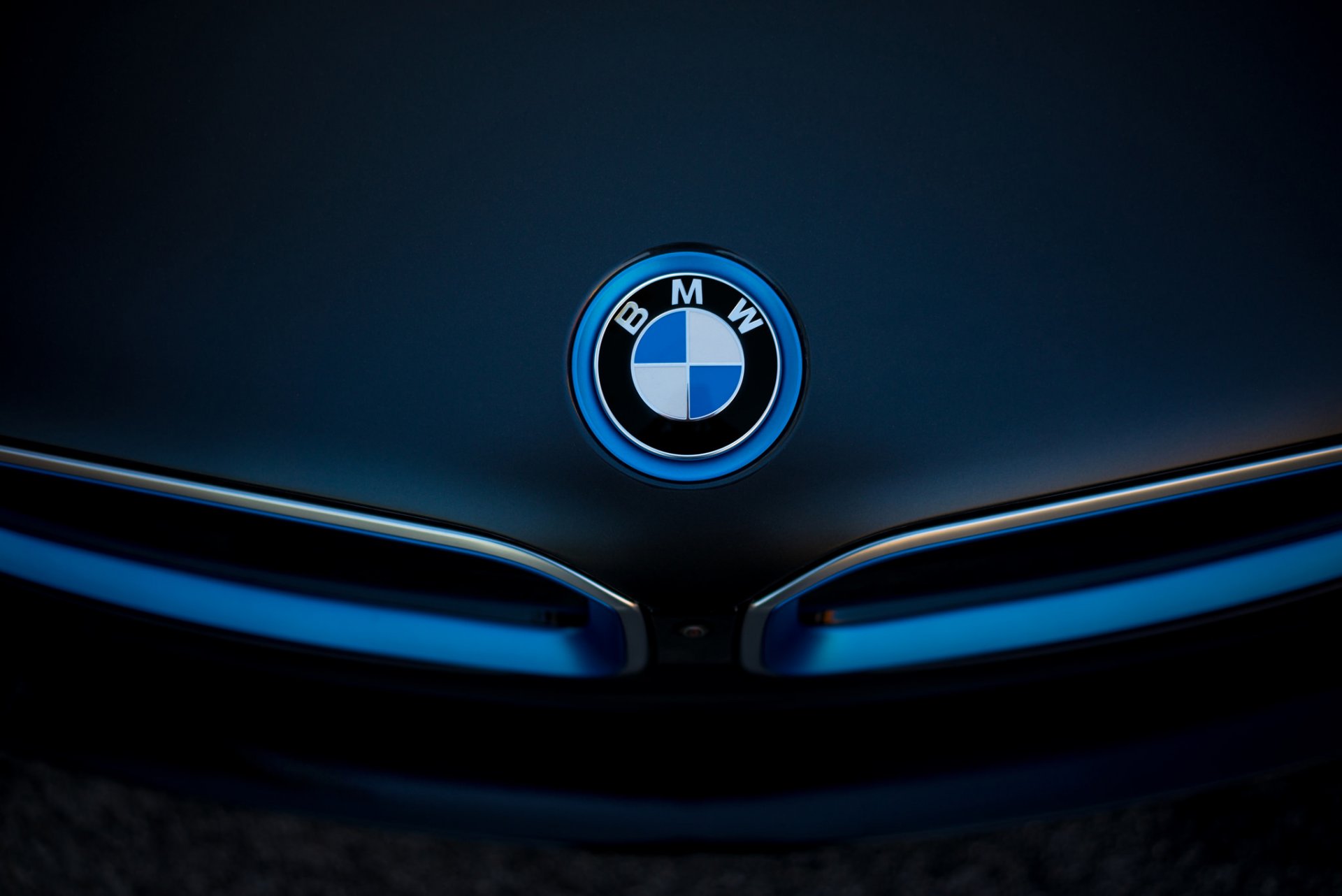 bmw i8 emblema boomer logotipo