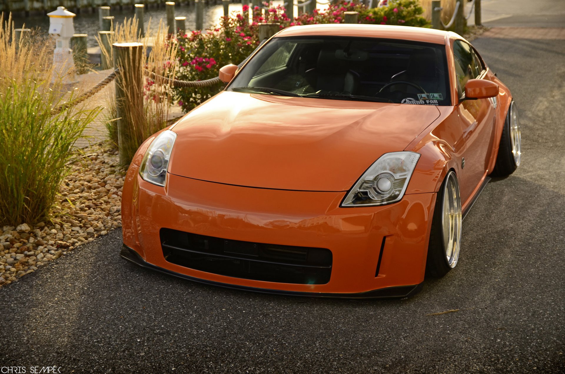 nissan 350z автомобиль оранжевая