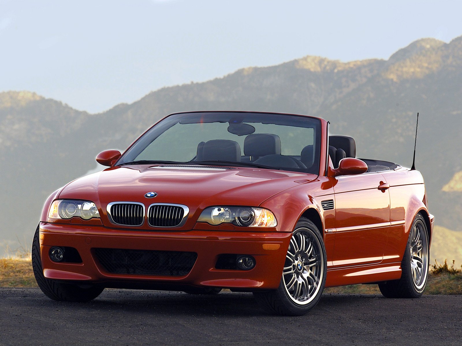 bmw e46 m3 3 series bmw triple coupé rojo coche deportivo descapotable roadster alemania montaña niebla convertible coche rojo coche faros coches coches automóviles vehículos de motor