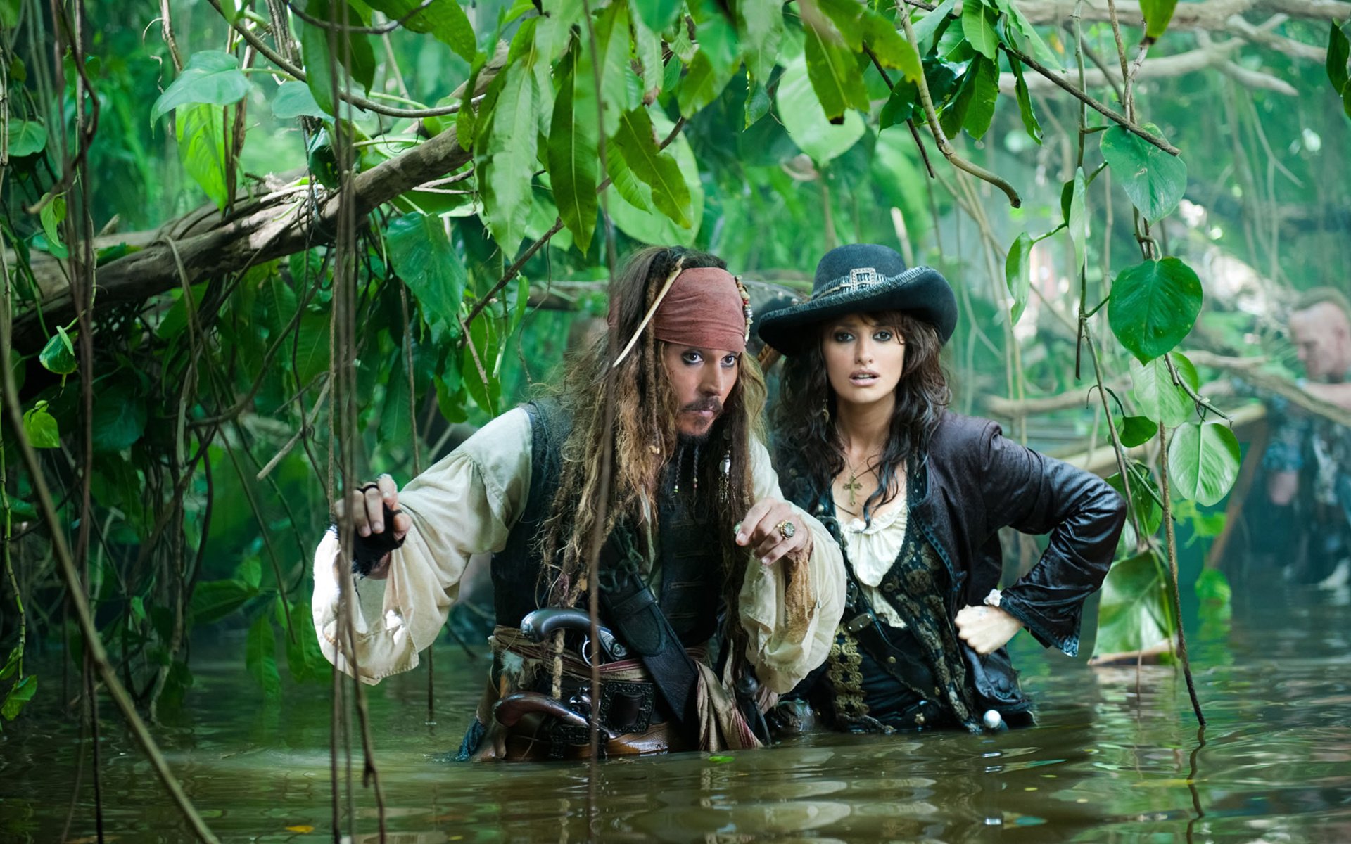 pirates des caraïbes 4 johnny depp jack sparrow jungle fourrés branches arbres marais hommes acteurs de cinéma filles femmes