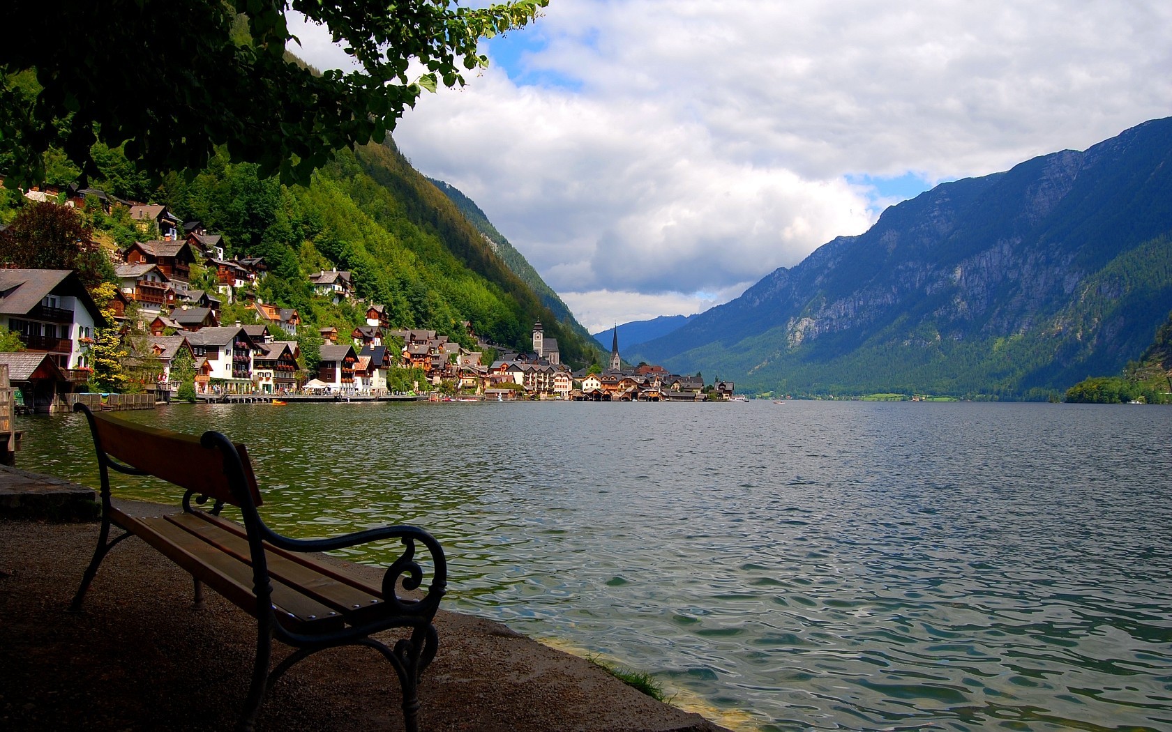 lake bench house