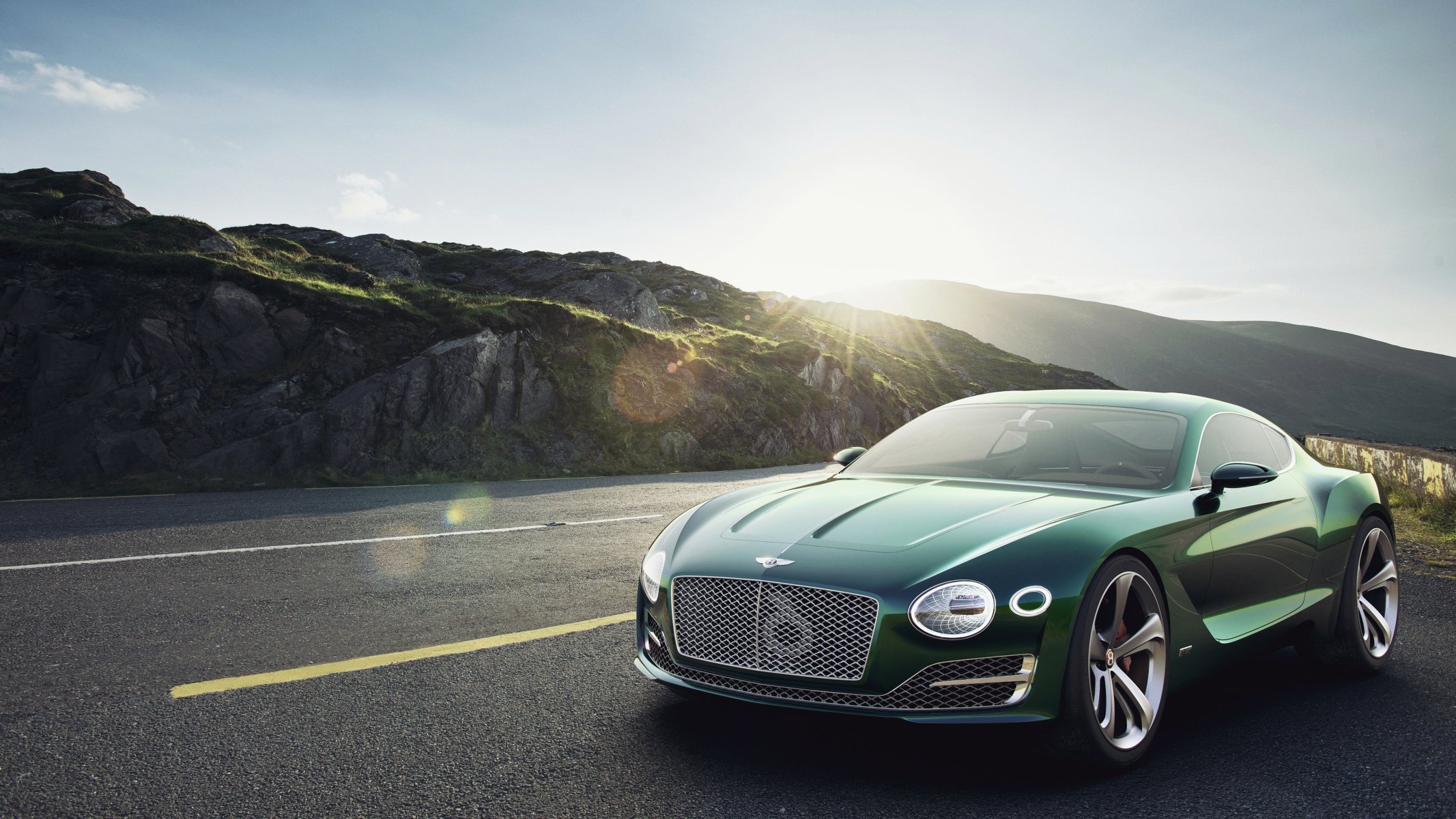 2015 г. bentley exp 10 скорость 6 бентли