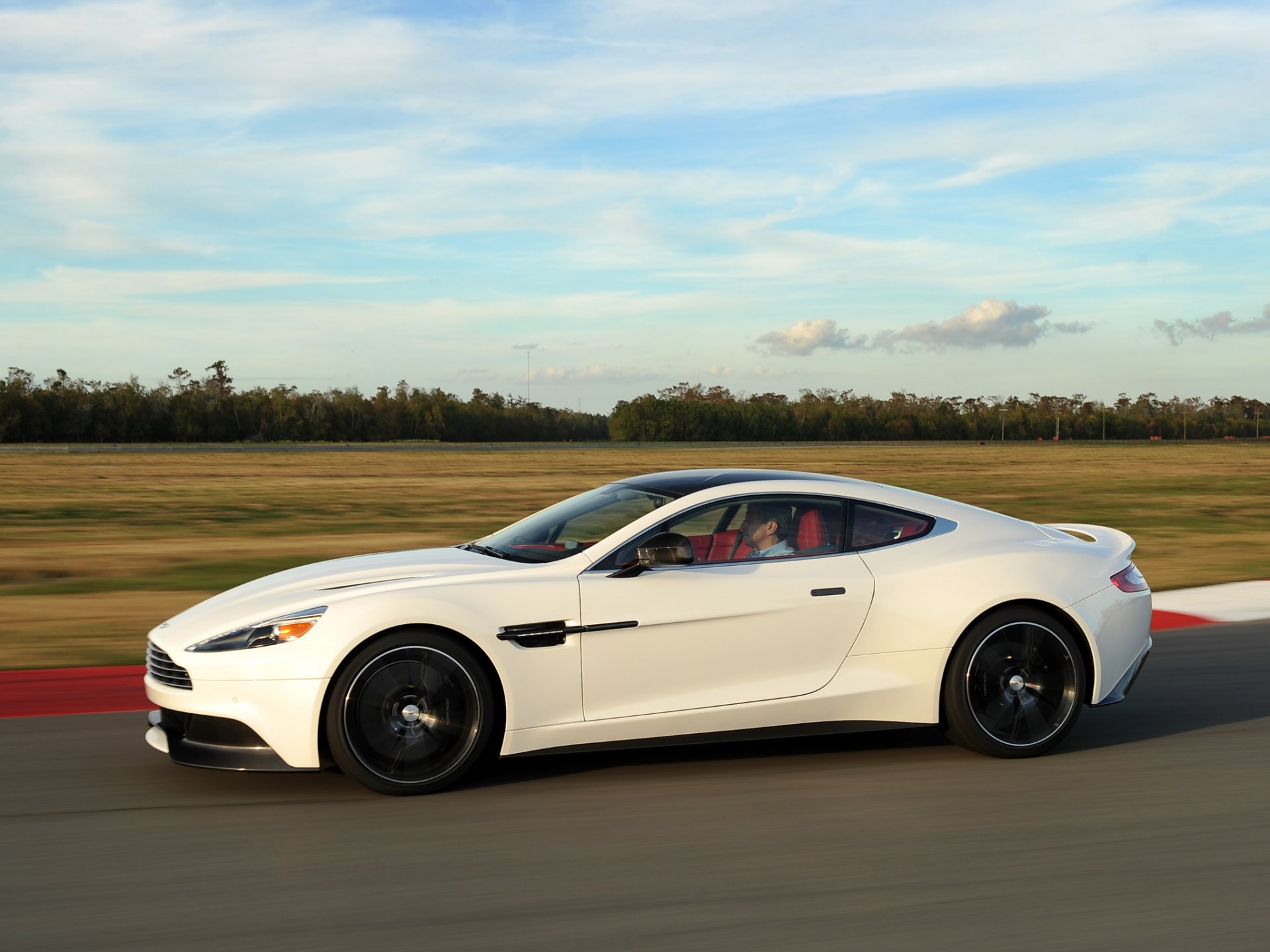 aston martin vanquish aston martin view side