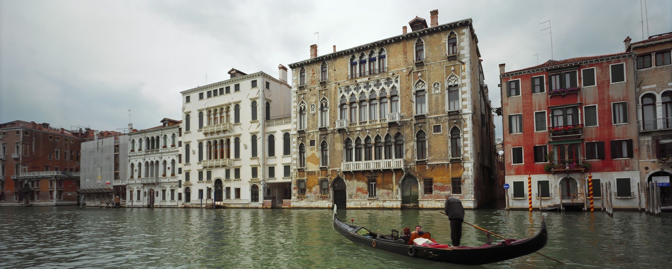 venedig kanal gondel