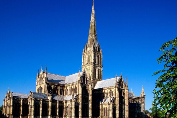 Catedral de Inglaterra en la ciudad de Soldsbury