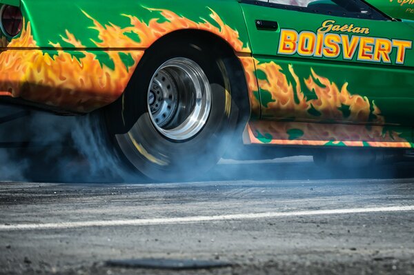 A new type of tires for racing on the track