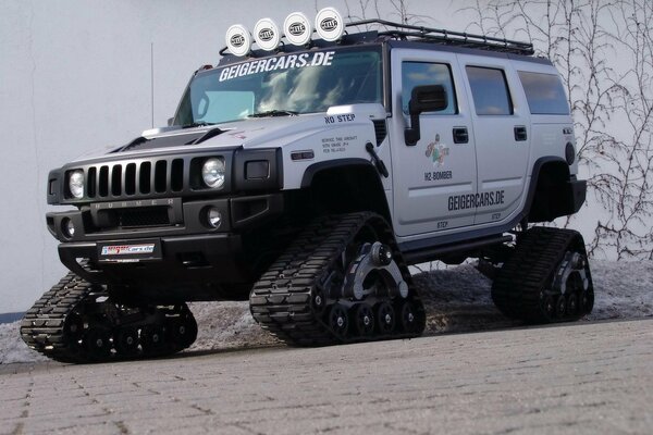 Hummer, el mejor SUV, bombardero gigante