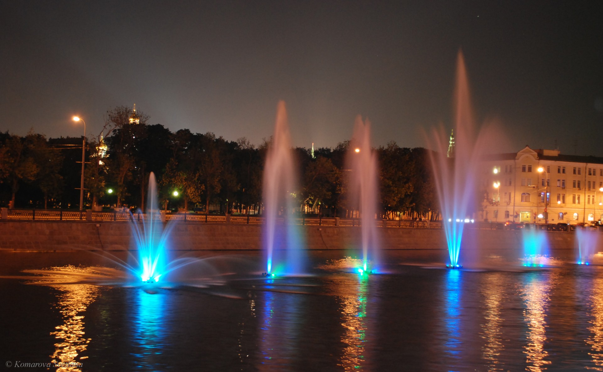 moskau fluss brunnen nacht lichter