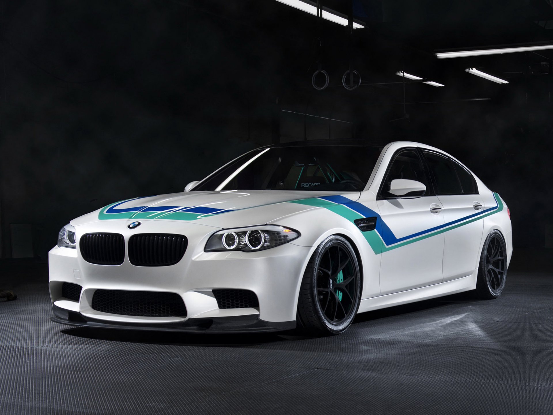 bmw m5 auto