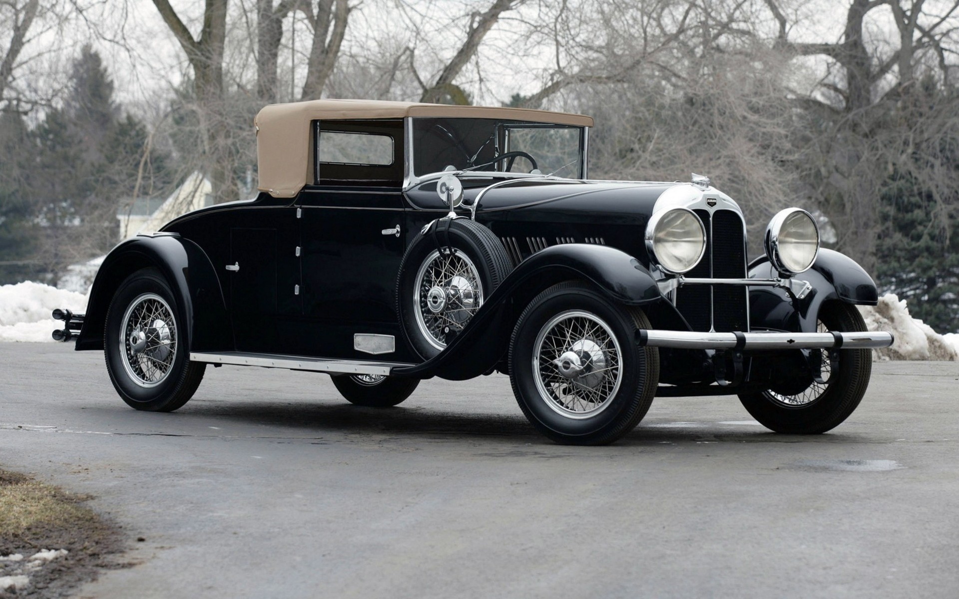 voiture gris rétro route