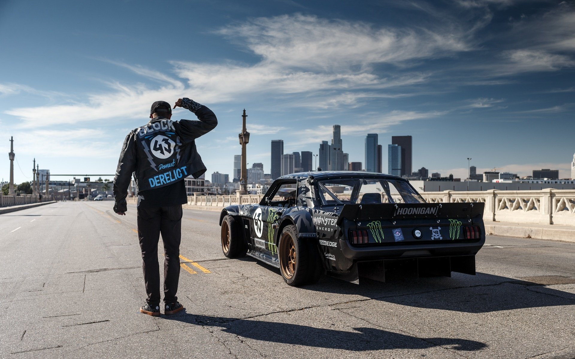 ford mustang rtr 1965 hoonicorn 845 ps gymkhana sieben hinten ken block los angeles