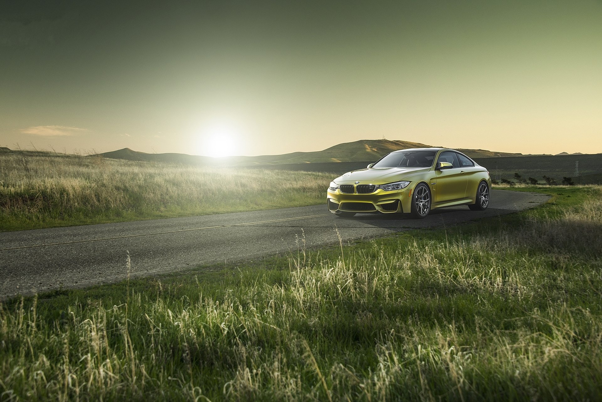 bmw m4 f82 yellow bmw road curb gra