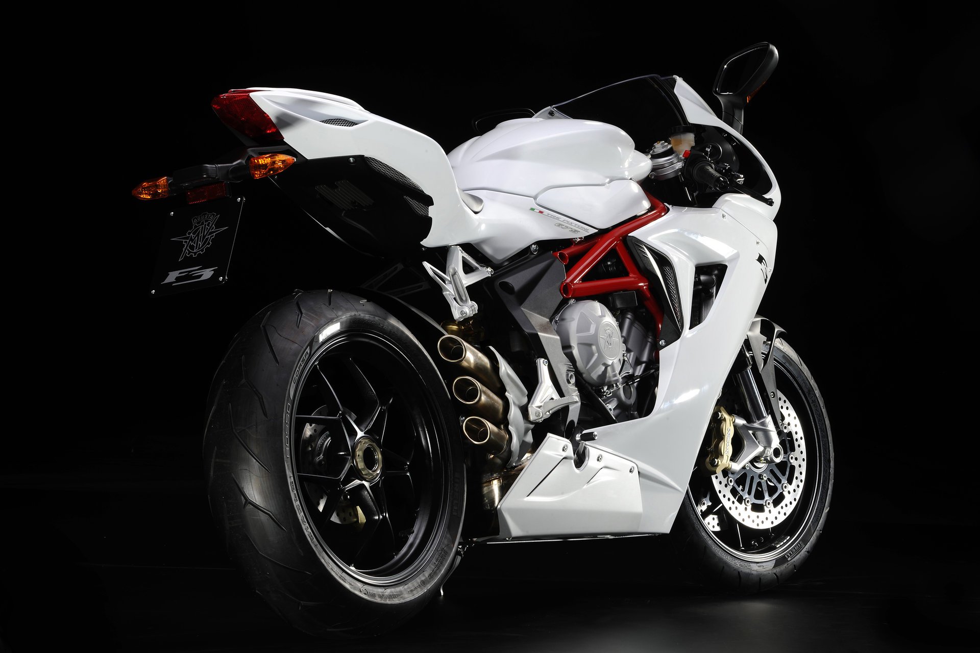 mv agusta f3 2012 agusta sportbike motorrad moto italien weiß design hightech hi-tech schwarzer hintergrund dunkler hintergrund stil fahrrad motorrad motorrad