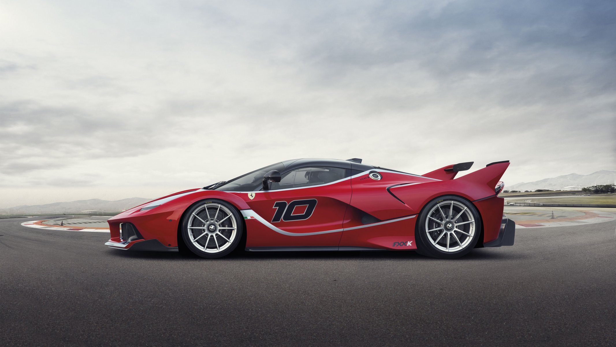 ferrari fxx k ferrari supercar view side red