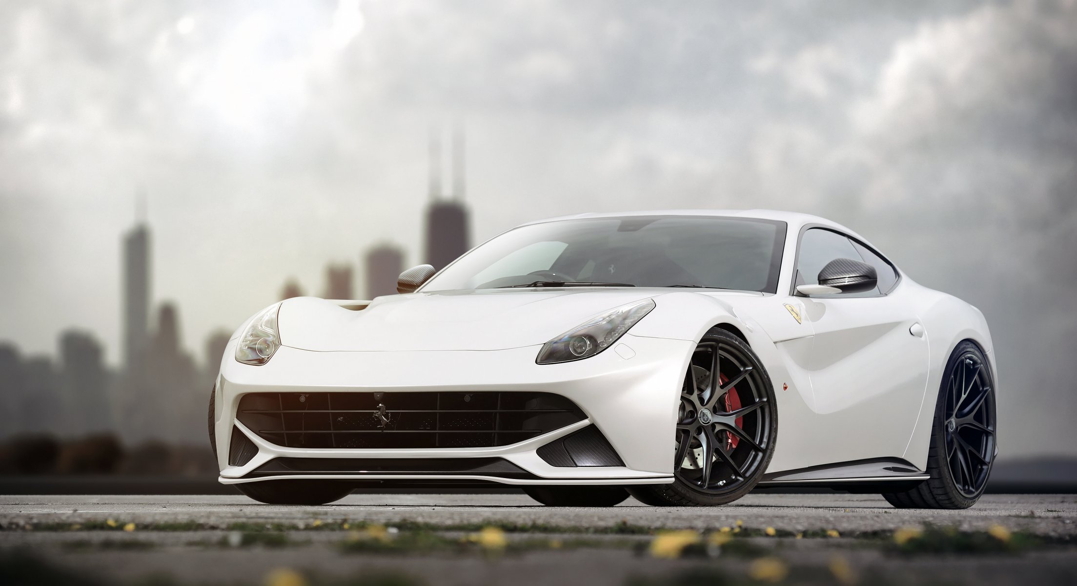 ferrari f12 berlinetta белый по jackdarton